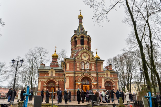 Митрополит Вениамин возглавил престольное торжество Александро-Невского храма города Минска
